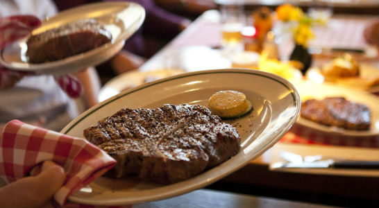 Saftige Steaks im Block House